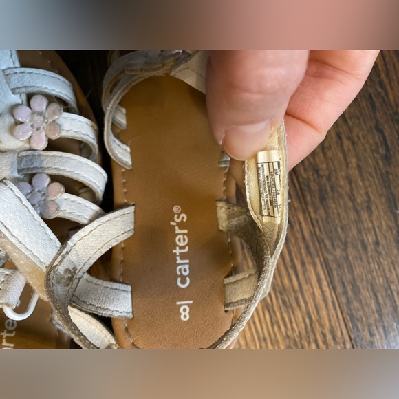 Carter's toddler girl size 8 fisherman sandals Lourdes floral glitter closed toe - Picture 15 of 16